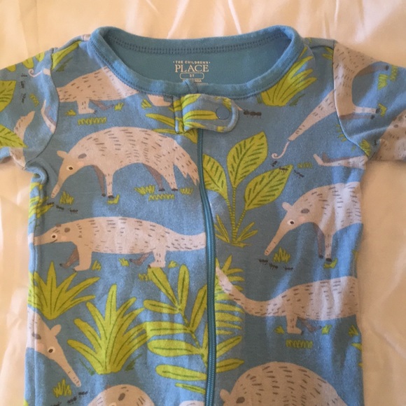 Lot of 2 pair zip pajamas - Picture 2 of 5